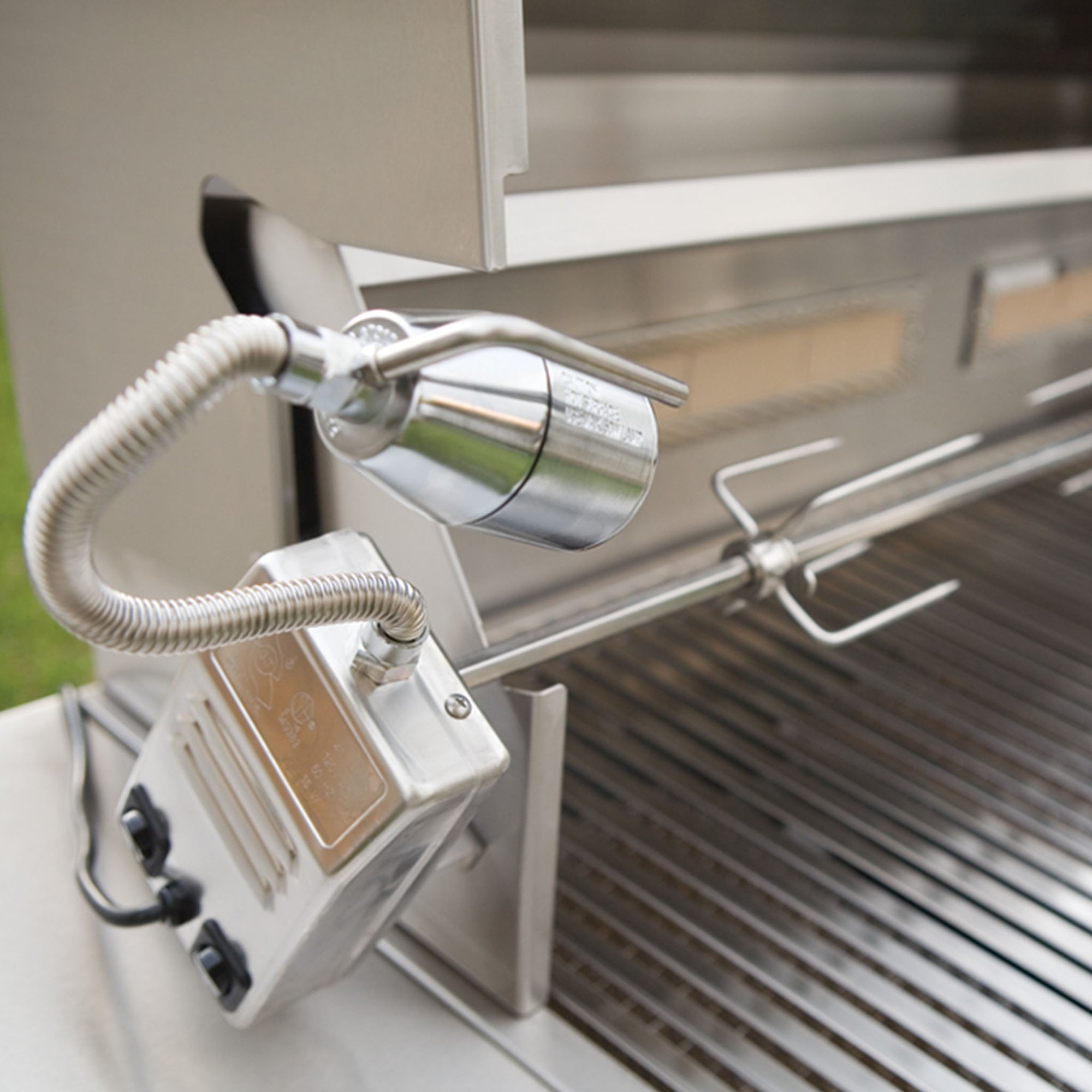 Luxor 54" Built In Liquid Propane Gas Grill w/ Rotisserie & 4 Conventional Burners AHT-54RCV-BI-LP